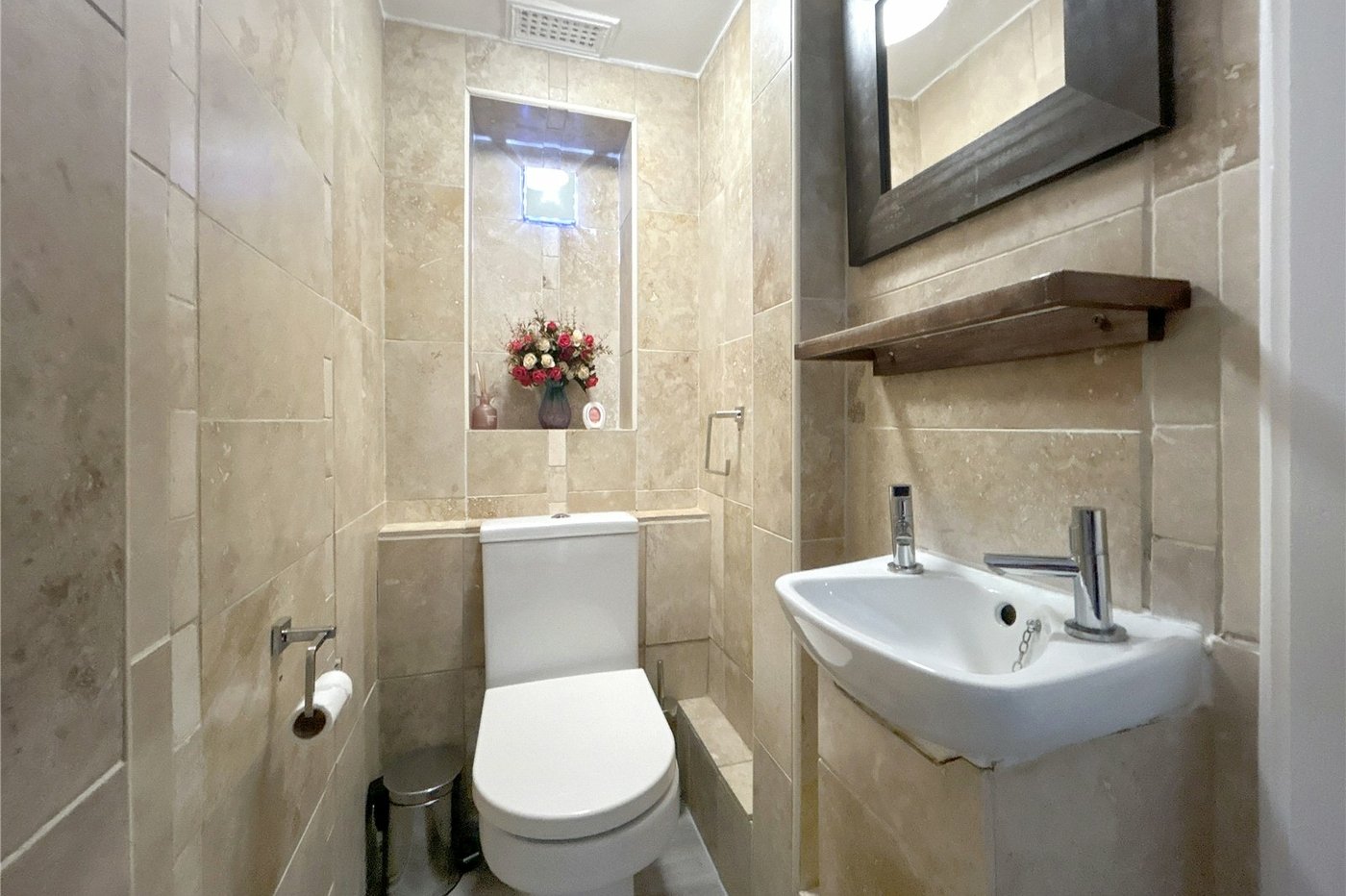 5 bedroom house for sale in Sidcup | Robinson Jackson