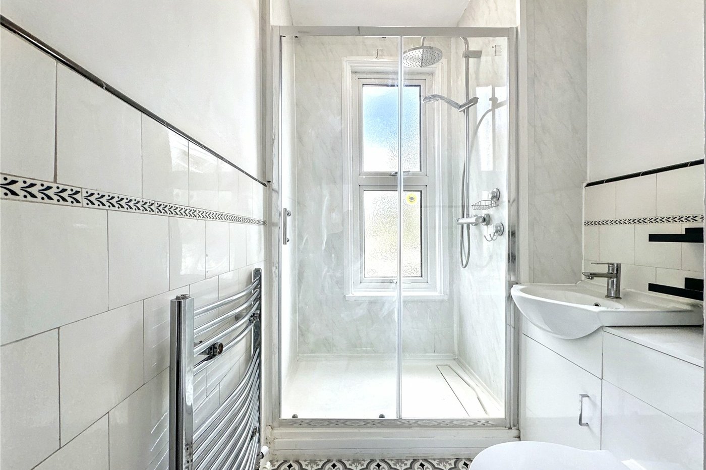 3 bedroom house for sale in Gillingham | Robinson Michael & Jackson