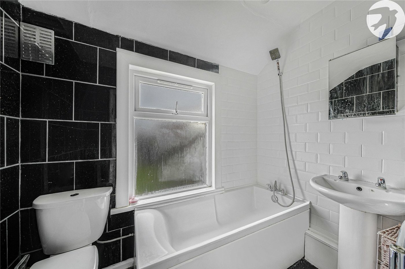 3 bedroom house for sale in Stone | Robinson Jackson