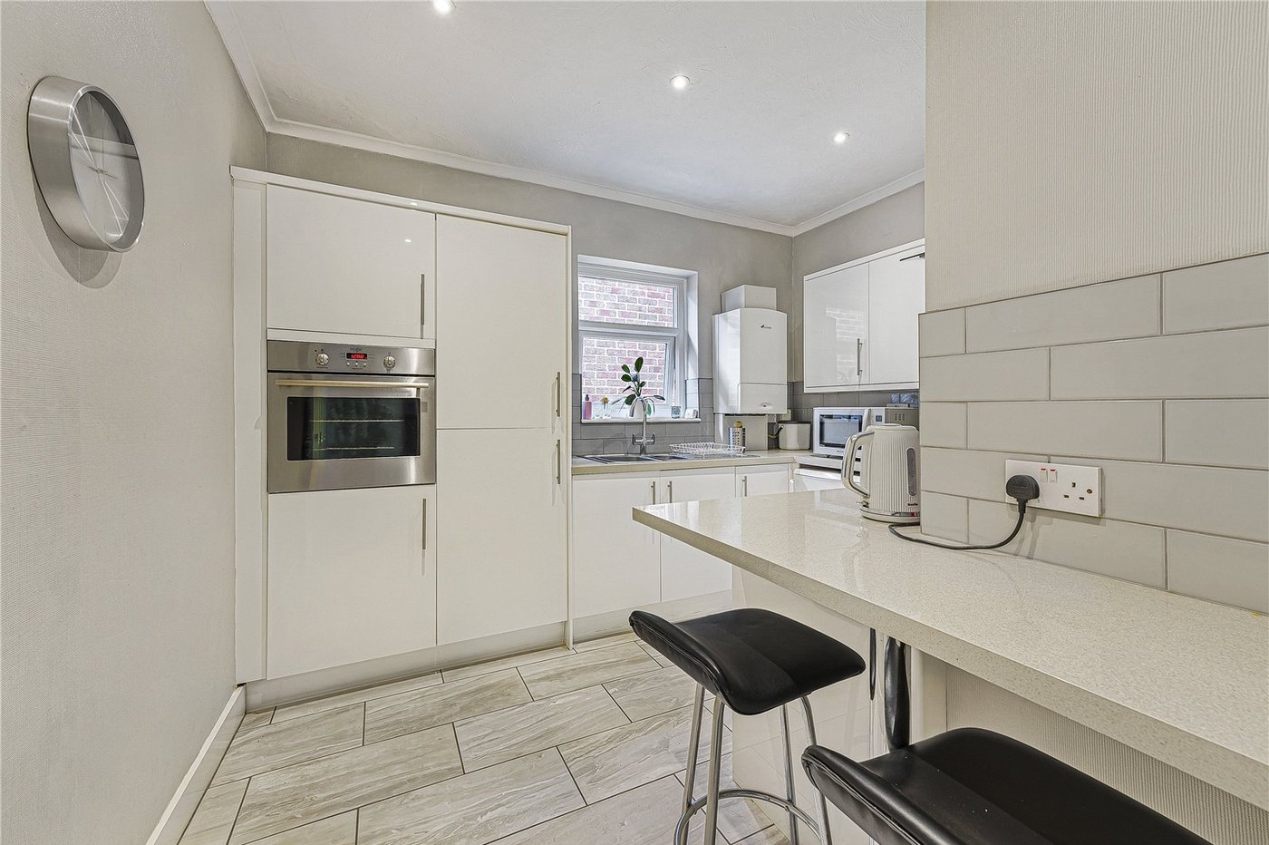 4 bedroom bungalow for sale in Welling | Robinson Jackson