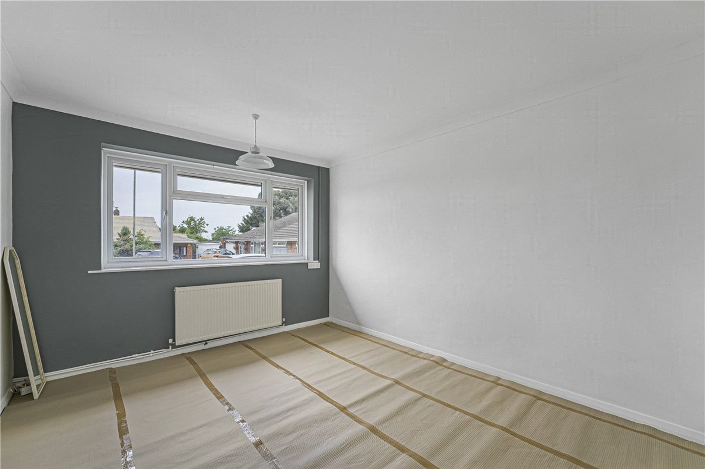 2 bedroom bungalow for sale in Orpington | Robinson Jackson