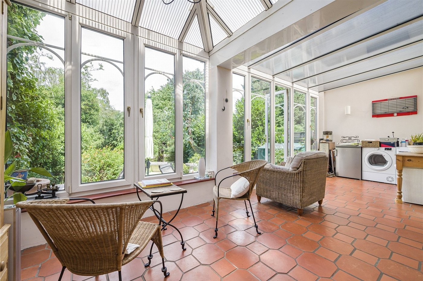 3 bedroom house for sale in London Road | Robinson Jackson