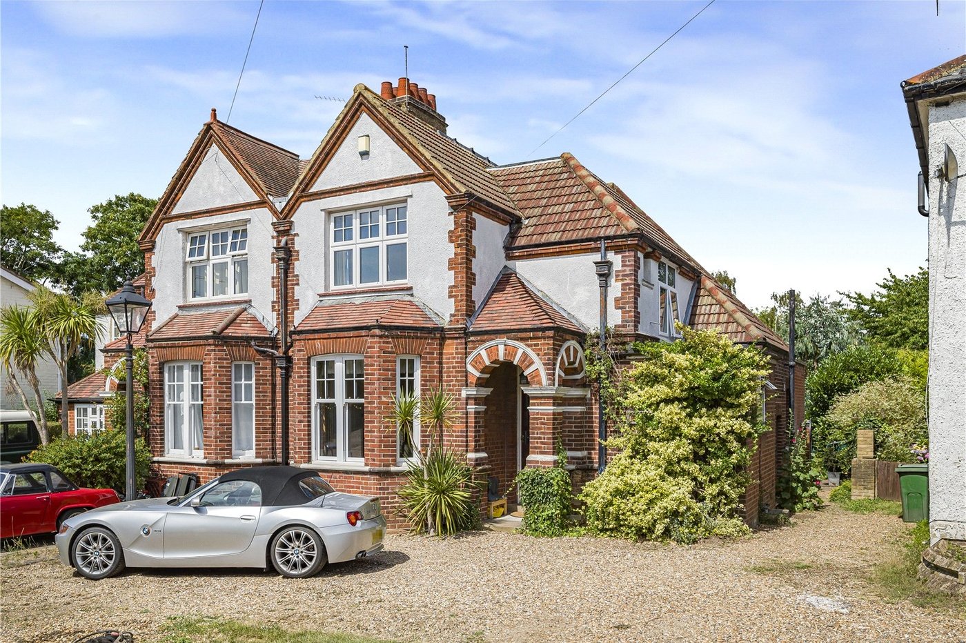 3 bedroom house for sale in London Road | Robinson Jackson