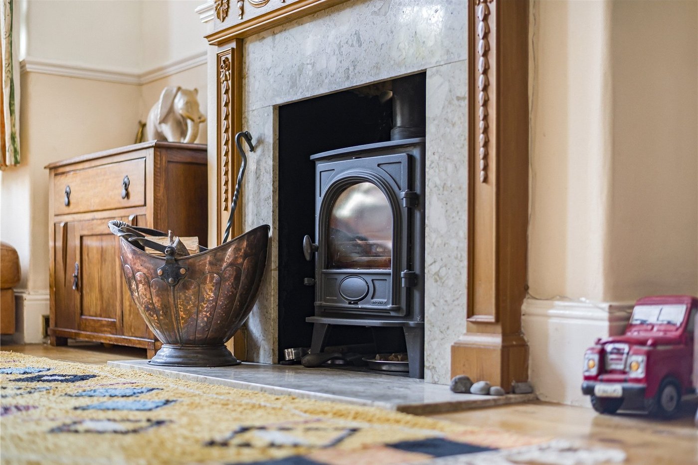 3 bedroom house for sale in London Road | Robinson Jackson