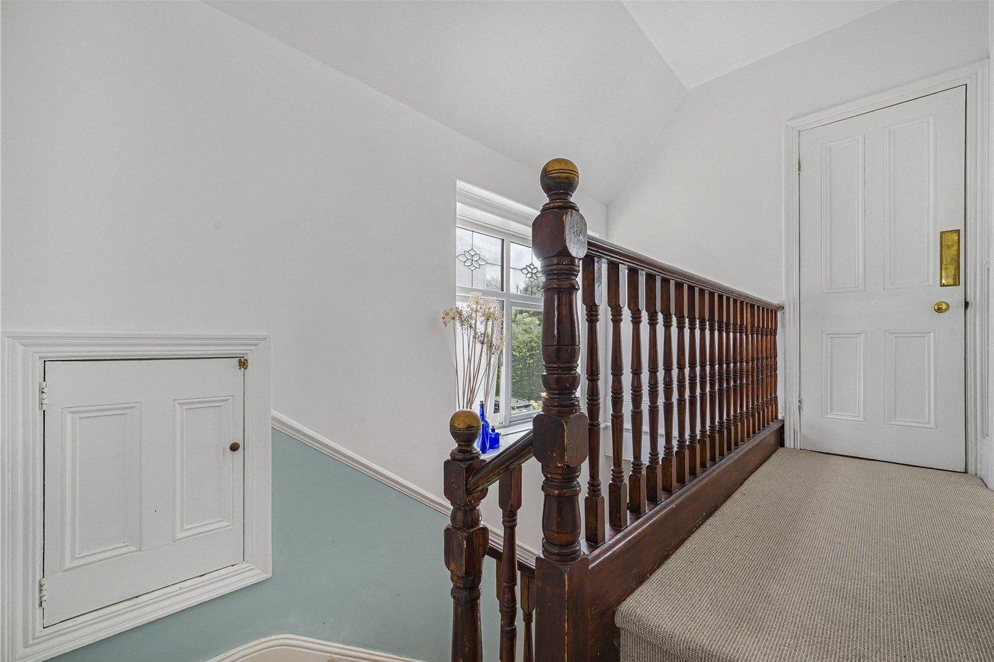 3 bedroom house for sale in London Road | Robinson Jackson