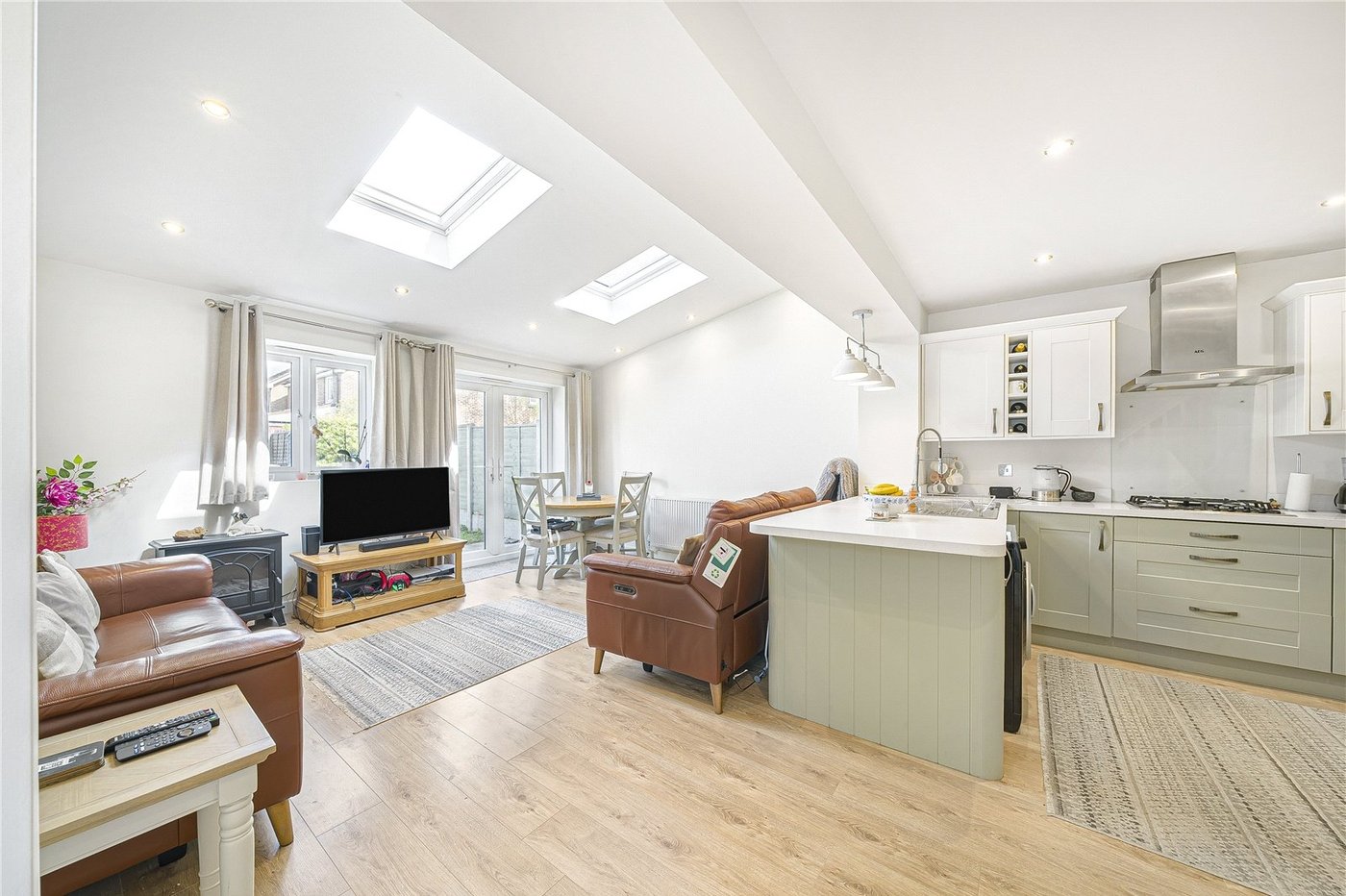 3 bedroom house for sale in Darenth Village Park | Robinson Jackson