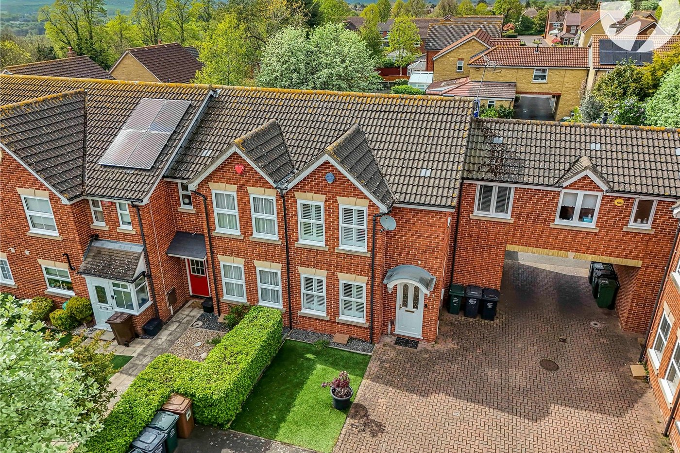 2 bedroom house for sale in Dartford | Robinson Jackson