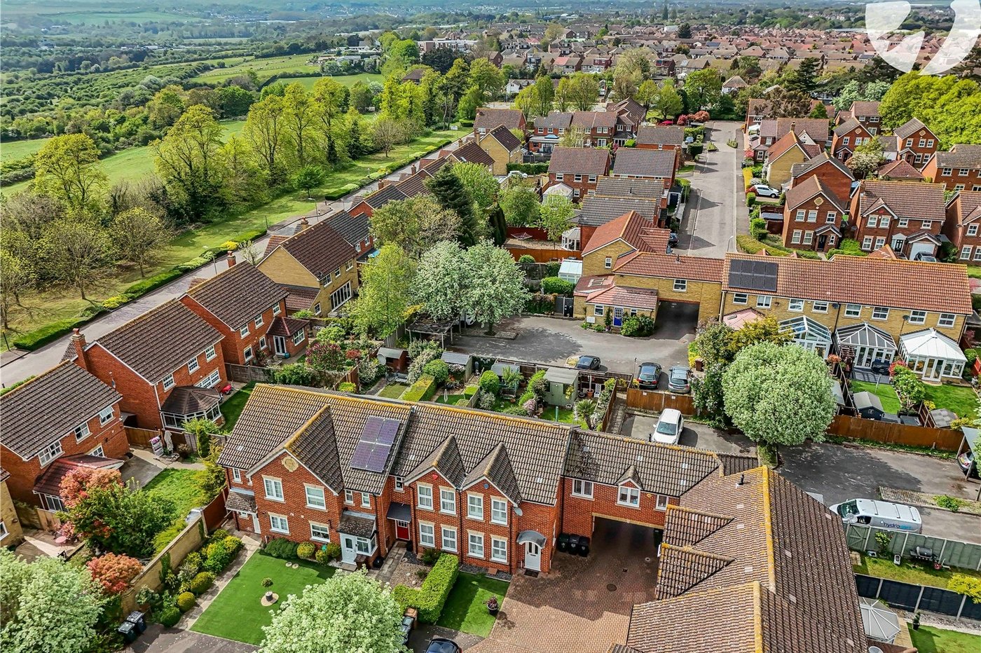 2 bedroom house for sale in Dartford | Robinson Jackson