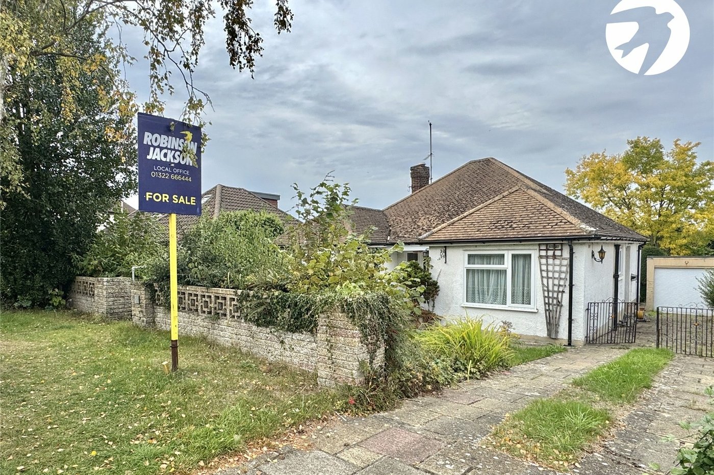 3 bedroom bungalow for sale in Eynsford | Robinson Jackson