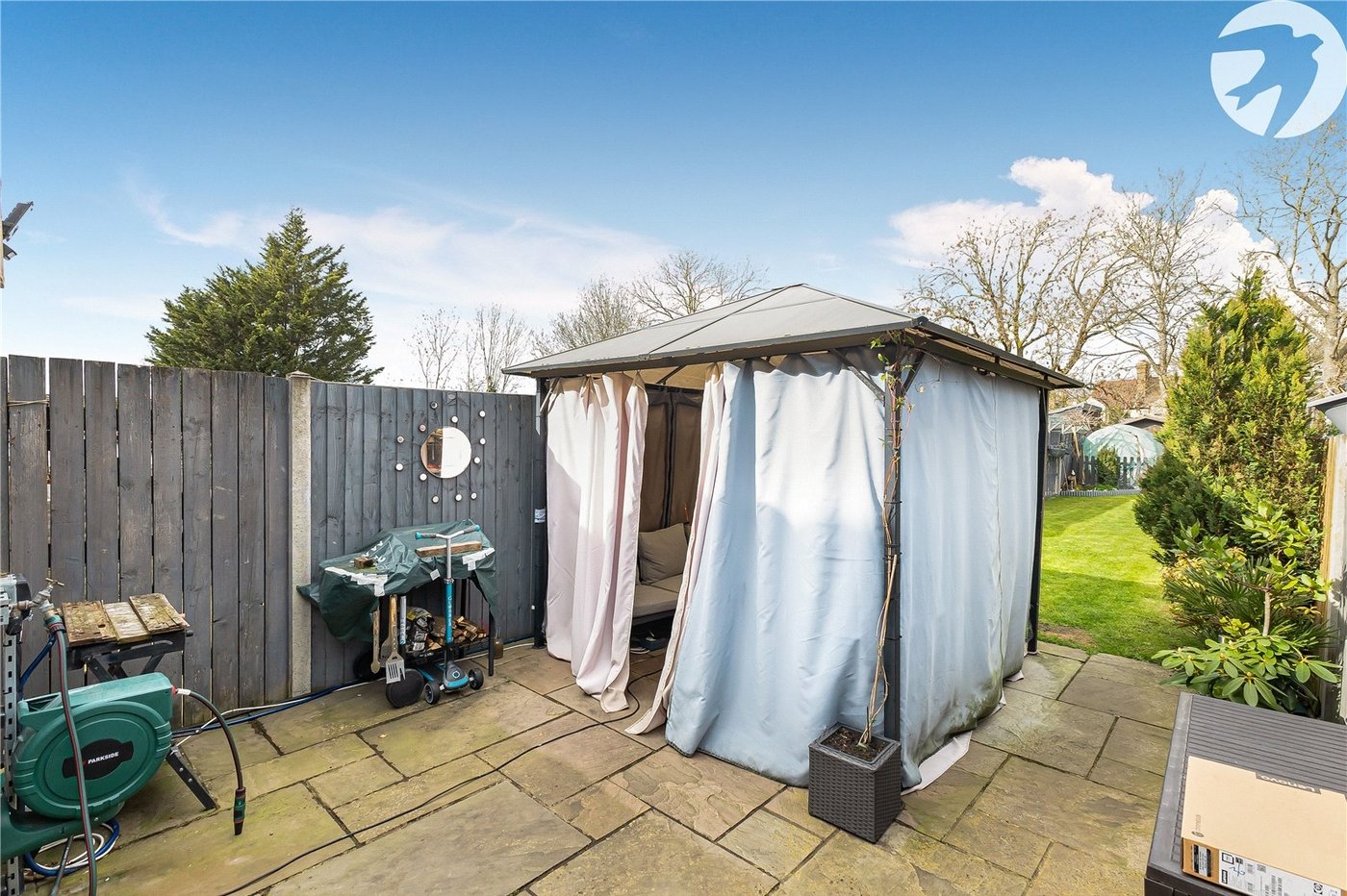 2 bedroom house for sale in Dartford | Robinson Jackson