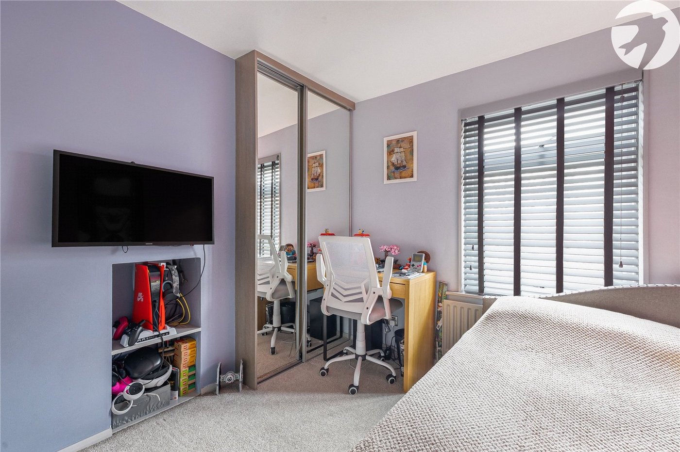2 bedroom house for sale in Dartford | Robinson Jackson