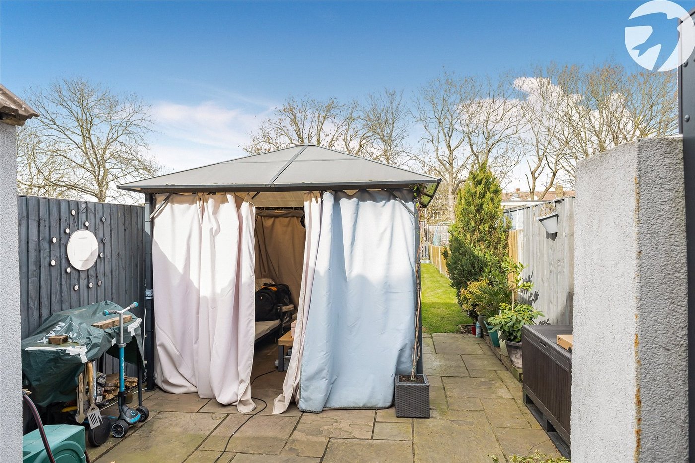 2 bedroom house for sale in Dartford | Robinson Jackson