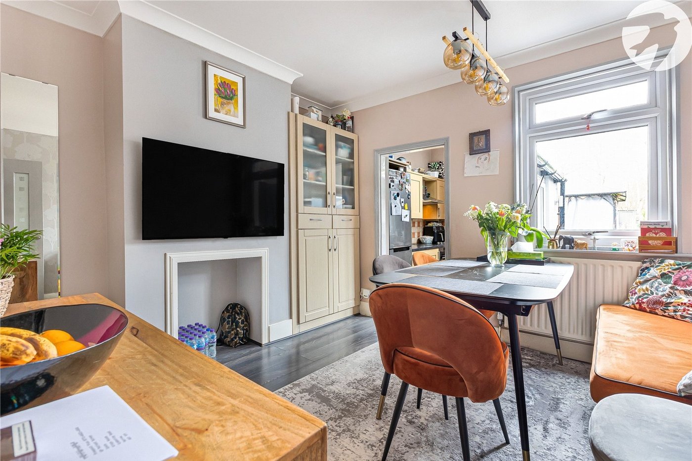 2 bedroom house for sale in Dartford | Robinson Jackson