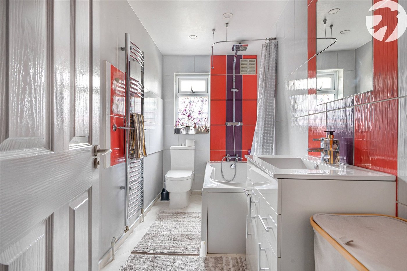 2 bedroom house for sale in Dartford | Robinson Jackson