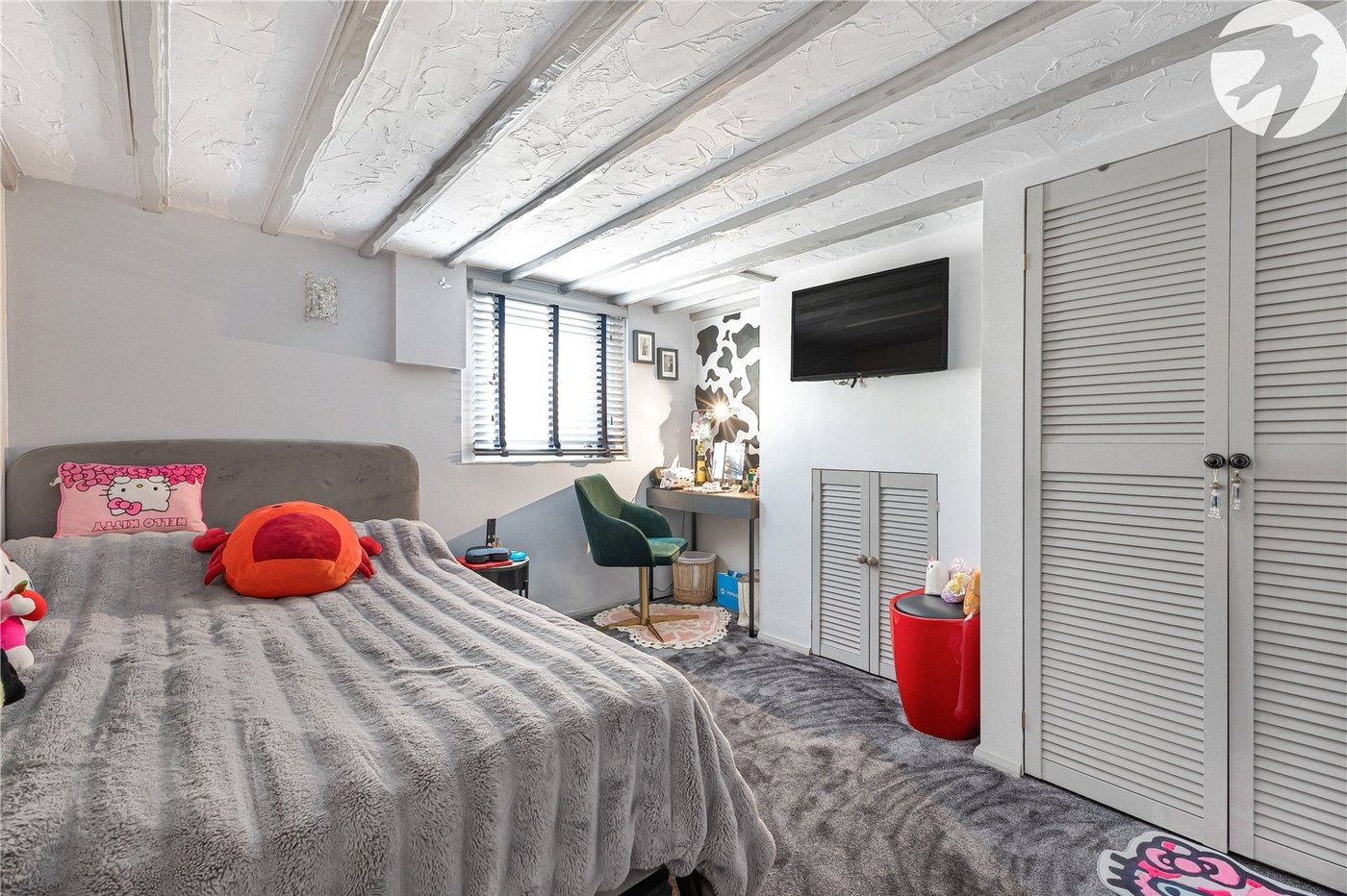 2 bedroom house for sale in Dartford | Robinson Jackson