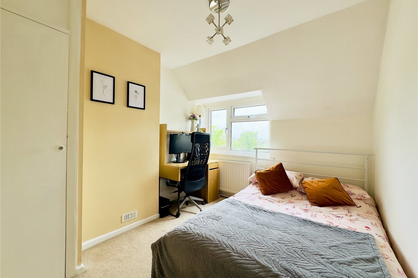 3 bedroom house for sale in Swanley | Robinson Jackson