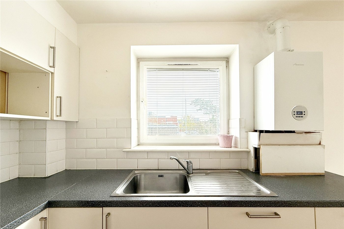 2 bedroom property for sale in Swanley | Robinson Jackson