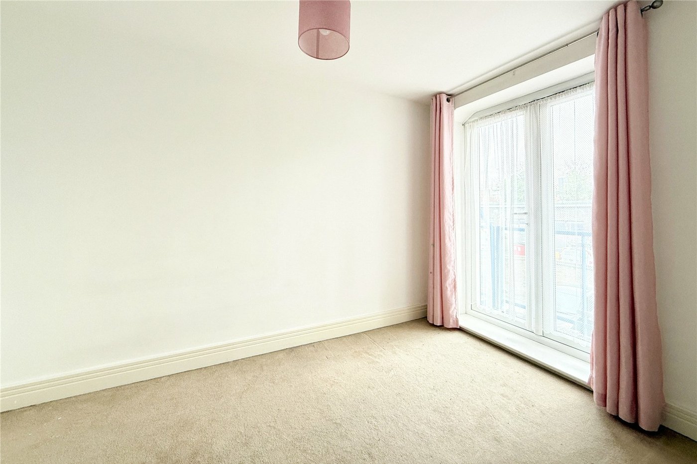 2 bedroom property for sale in Swanley | Robinson Jackson