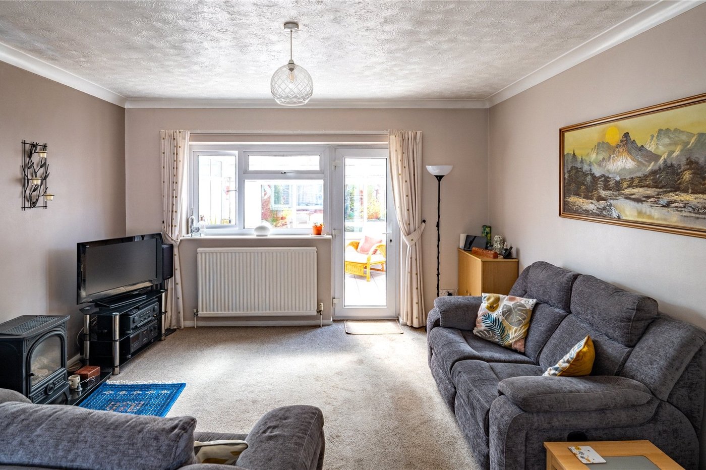 4 bedroom house for sale in Newington | Robinson Michael & Jackson