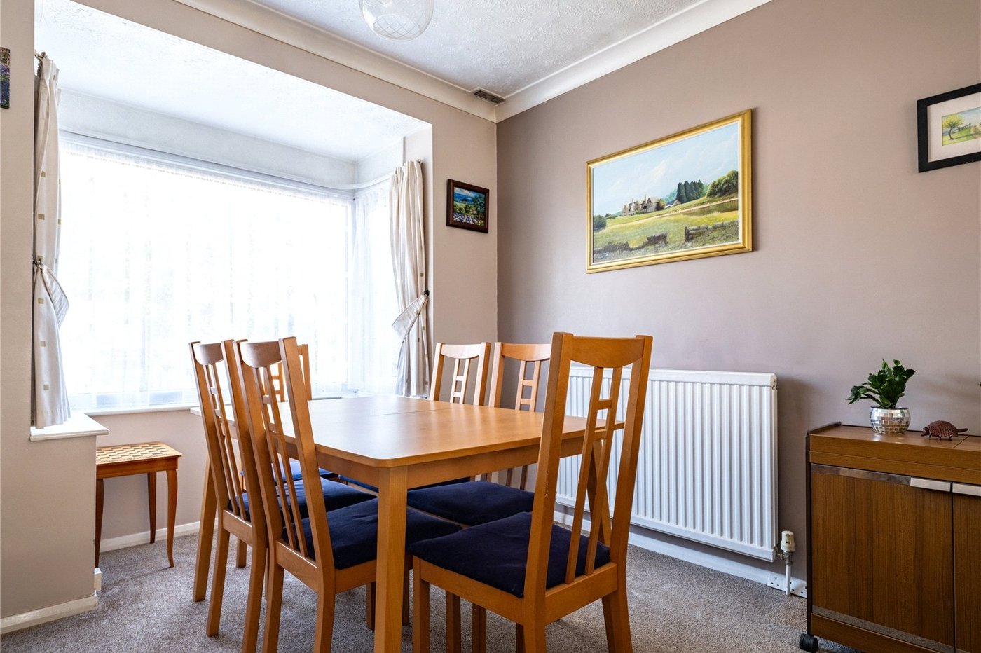 4 bedroom house for sale in Newington | Robinson Michael & Jackson
