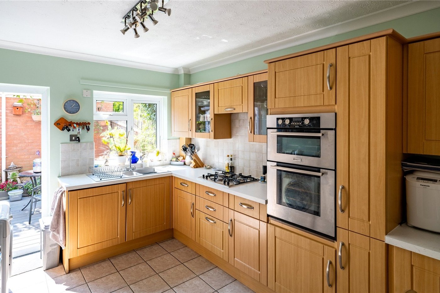 4 bedroom house for sale in Newington | Robinson Michael & Jackson