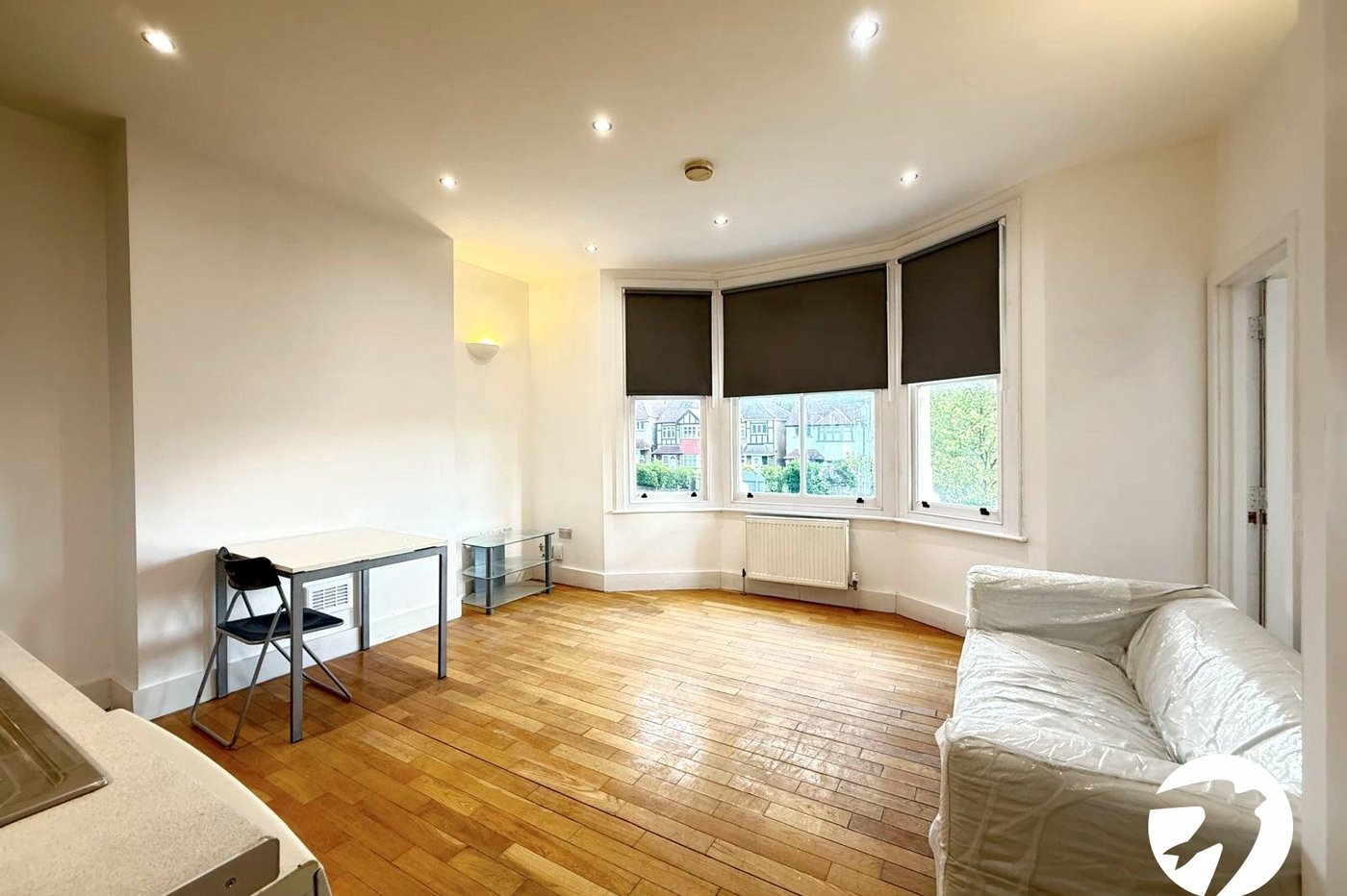 1 bedroom property for sale in London | Robinson Jackson