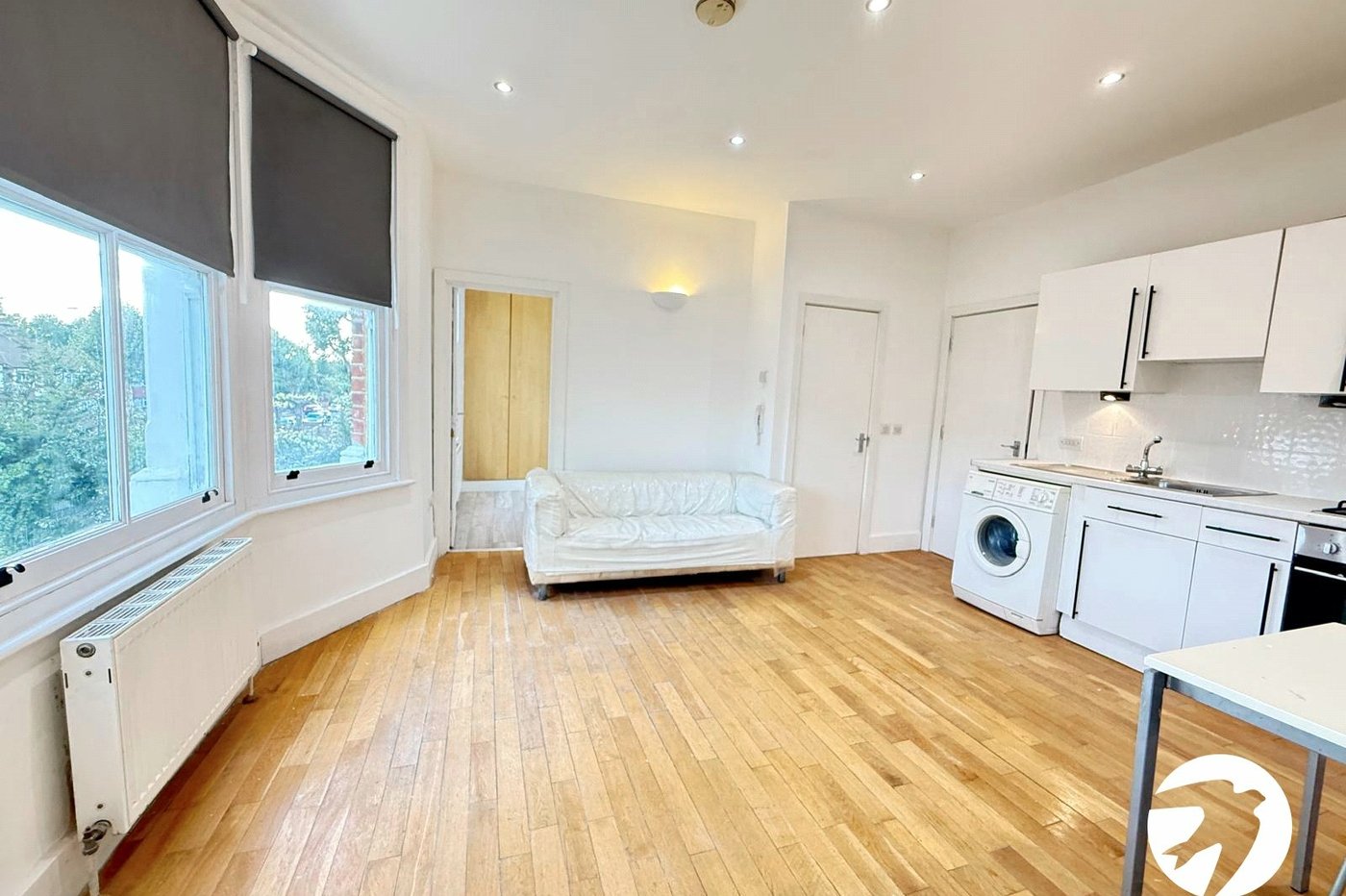 1 bedroom property for sale in London | Robinson Jackson