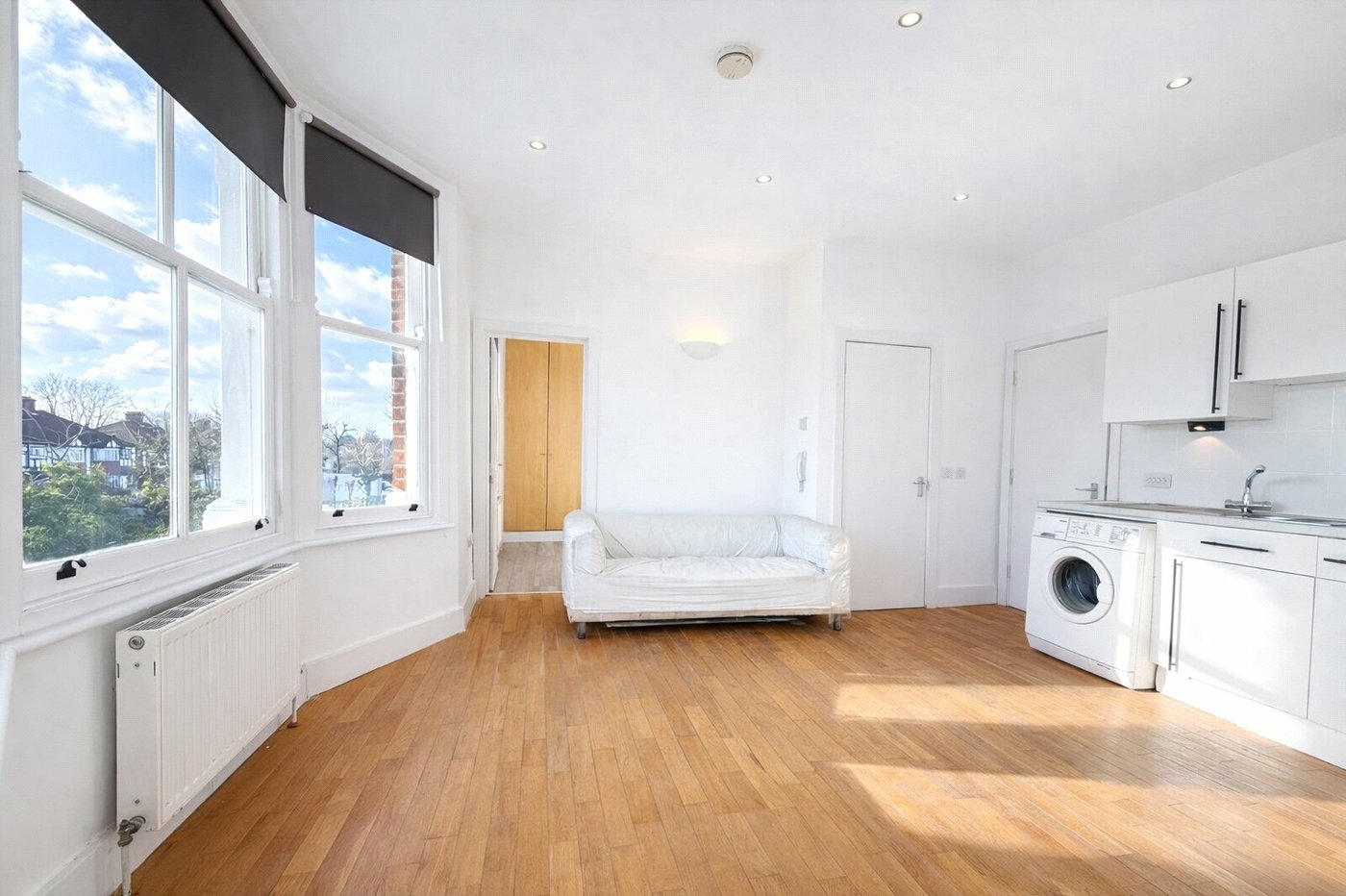 1 bedroom property to rent in London | Robinson Jackson