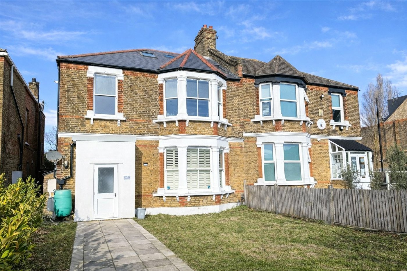 1 bedroom property to rent in London | Robinson Jackson