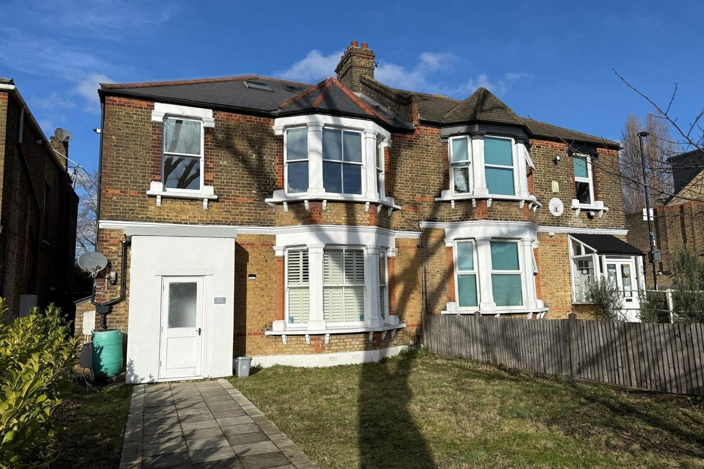 1 bedroom property for sale in London | Robinson Jackson