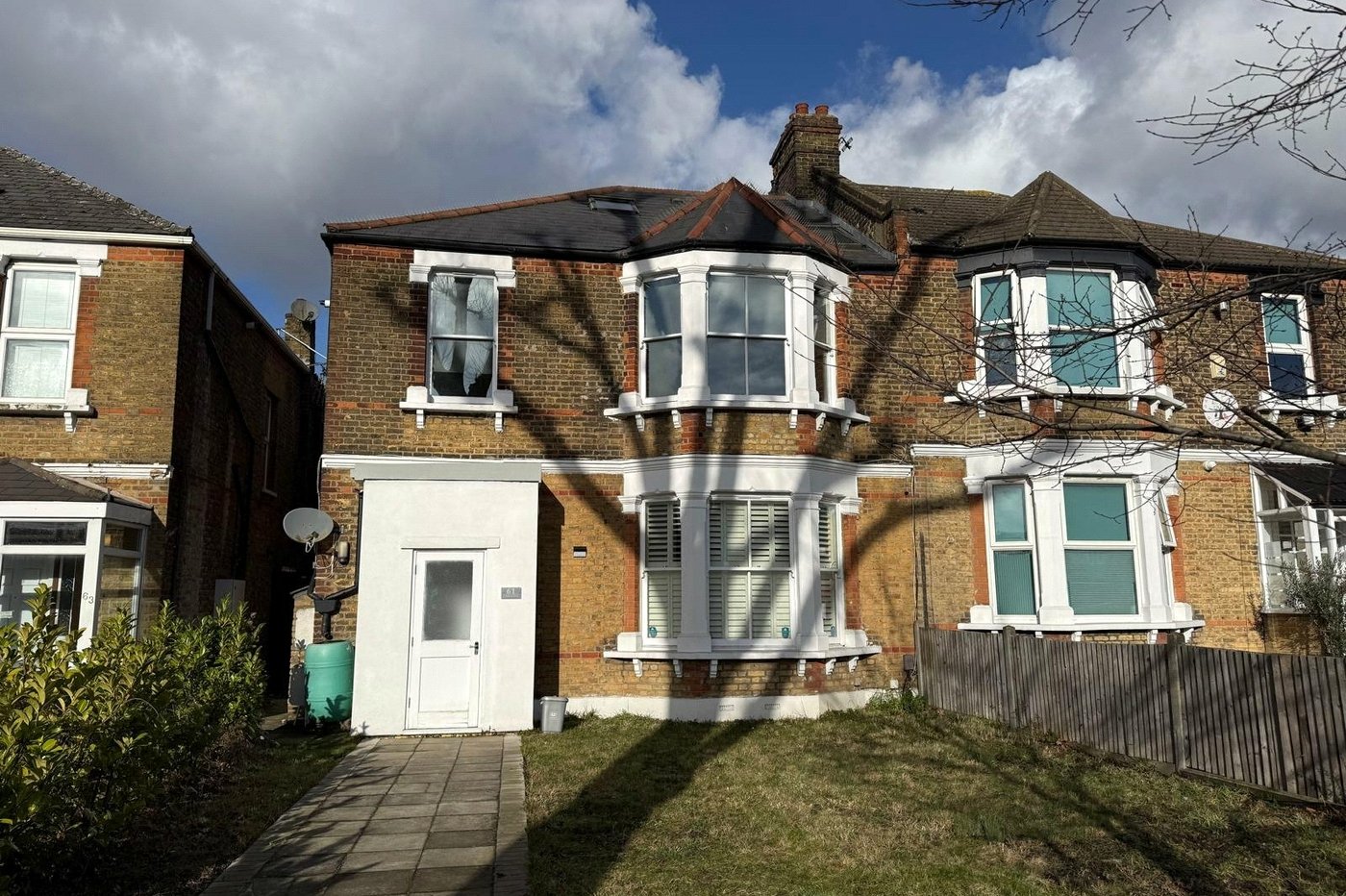 1 bedroom property for sale in London | Robinson Jackson