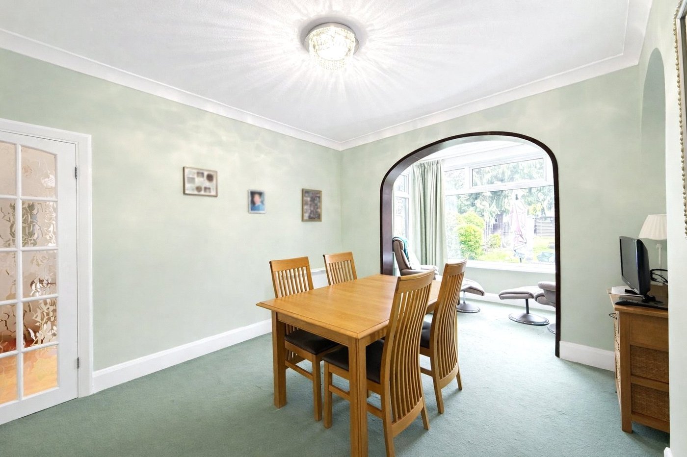 3 bedroom house for sale in London | Robinson Jackson