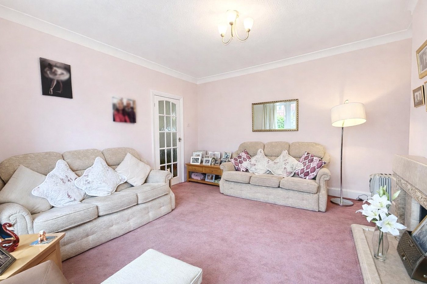 3 bedroom house for sale in London | Robinson Jackson