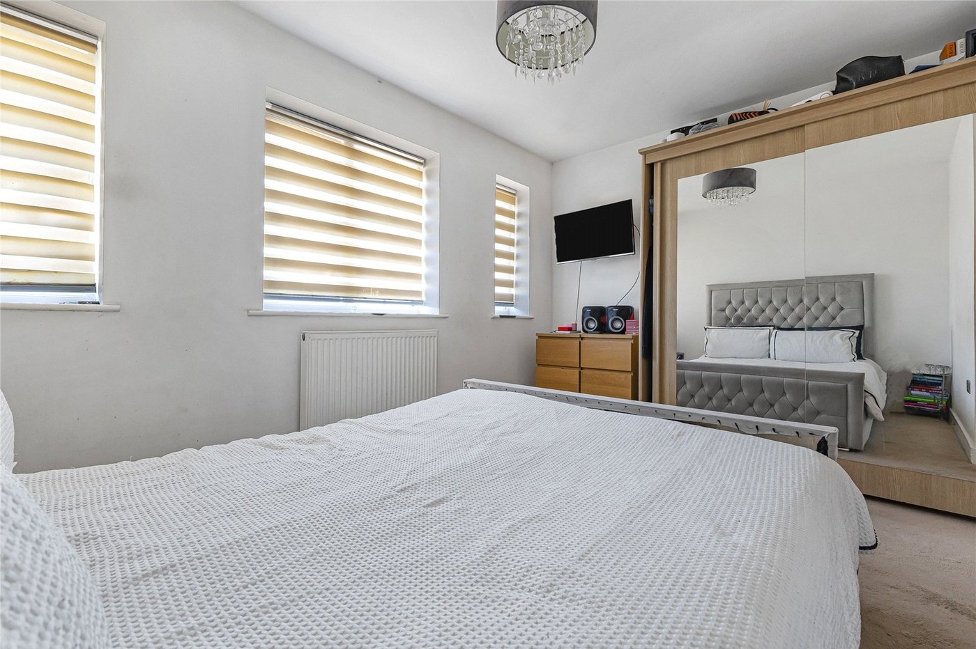3 bedroom property for sale in Rochester | Robinson Michael & Jackson