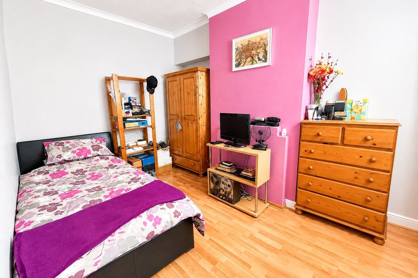 2 bedroom house for sale in Brockley | Robinson Jackson