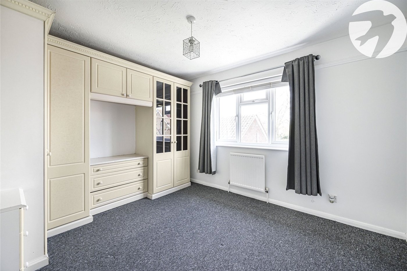 2 bedroom house for sale in Swanscombe | Robinson Jackson