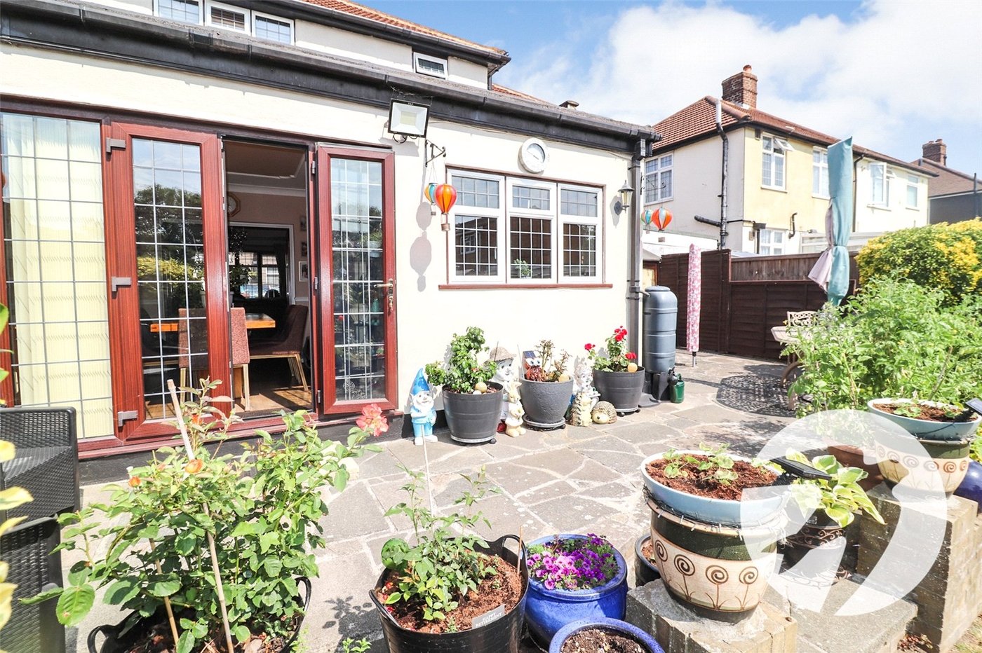 4 bedroom house for sale in Erith | Robinson Jackson