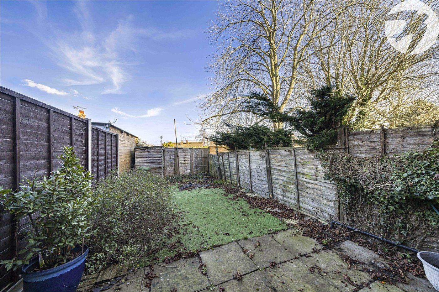 2 bedroom house for sale in Swanscombe | Robinson Jackson