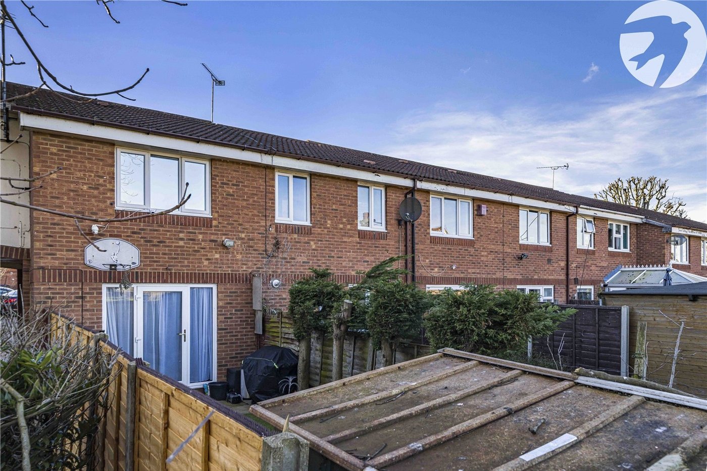 2 bedroom house for sale in Swanscombe | Robinson Jackson