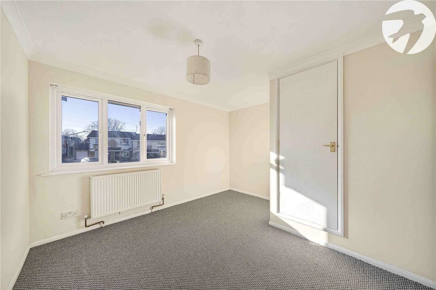2 bedroom house for sale in Swanscombe | Robinson Jackson