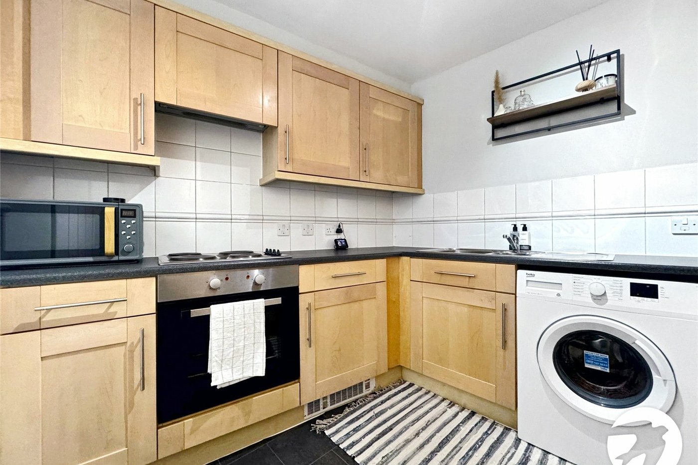 2 bedroom property for sale in Maidstone | Robinson Michael & Jackson
