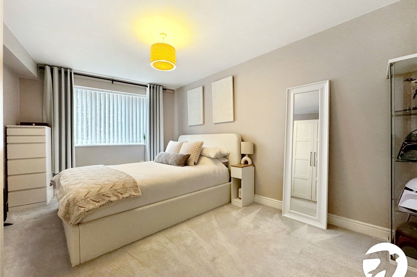 2 bedroom property for sale in Maidstone | Robinson Michael & Jackson