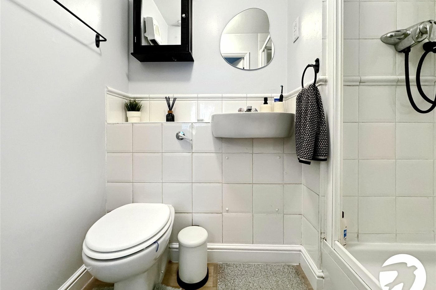 2 bedroom property for sale in Maidstone | Robinson Michael & Jackson