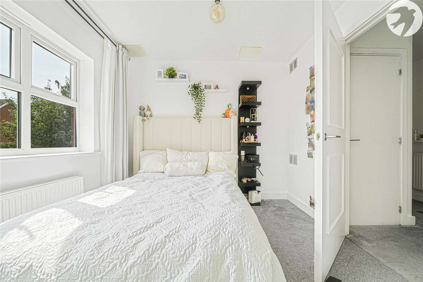 2 bedroom property for sale in Dartford | Robinson Jackson