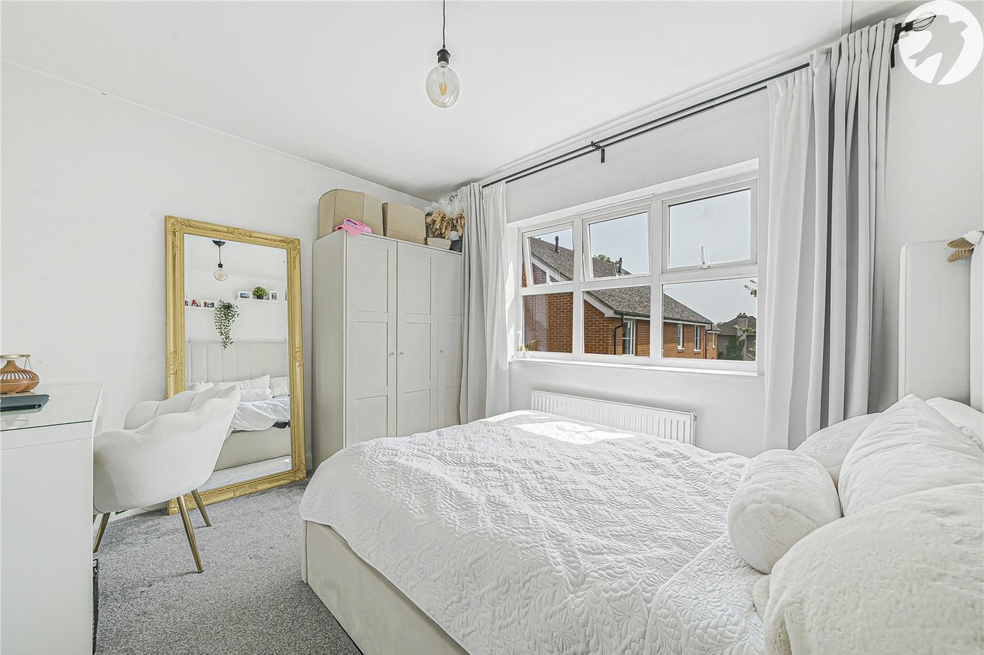 2 bedroom property for sale in Dartford | Robinson Jackson