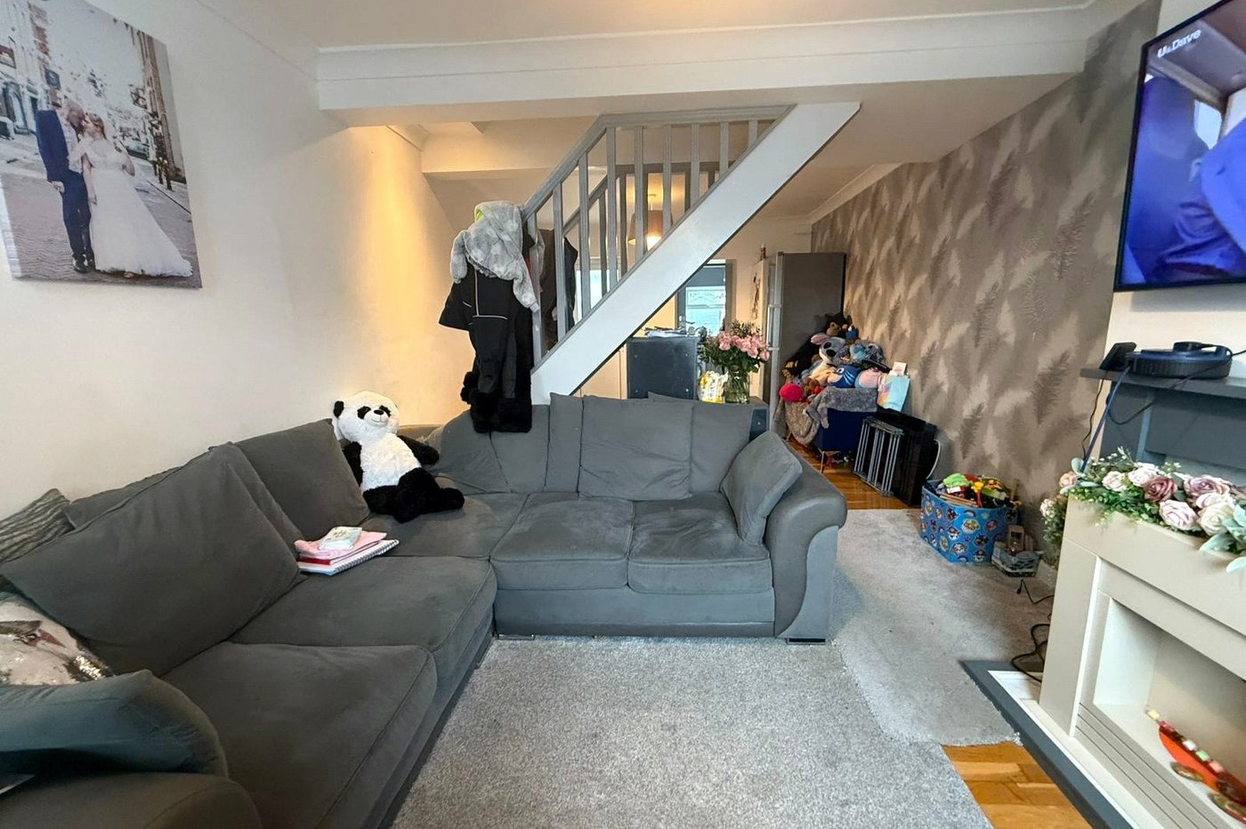 2 bedroom house for sale in Northfleet | Robinson Michael & Jackson