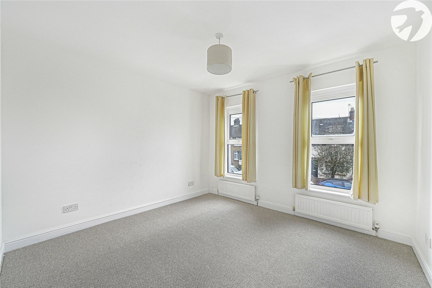 2 bedroom house for sale in Dartford | Robinson Jackson