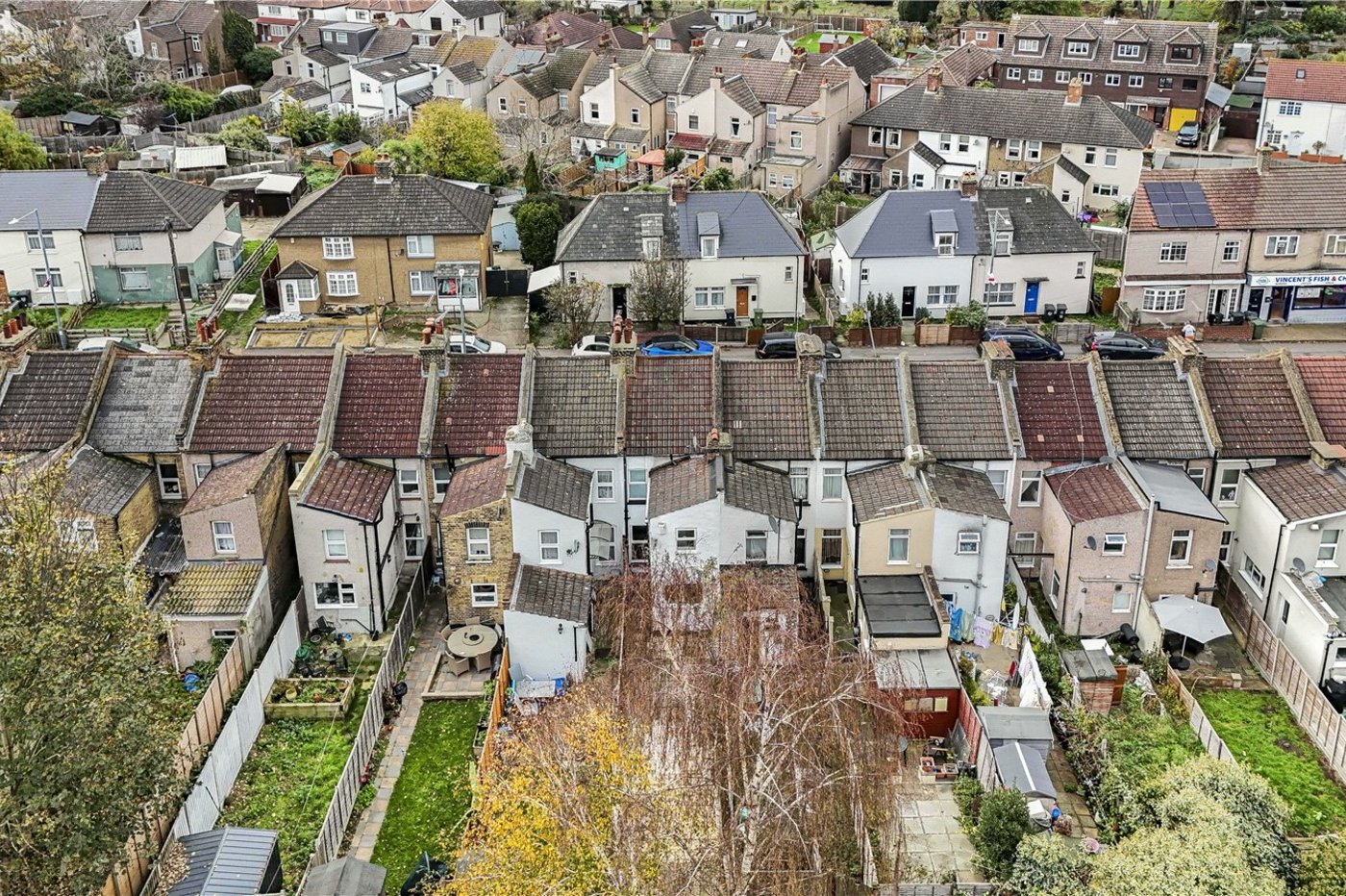 2 bedroom house for sale in Dartford | Robinson Jackson