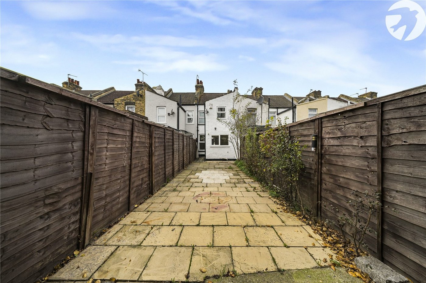 2 bedroom house for sale in Dartford | Robinson Jackson