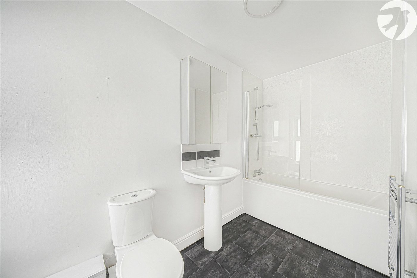 2 bedroom house for sale in Dartford | Robinson Jackson